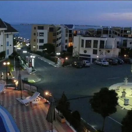 Fancy In Chateau Nessebar Complex With A Sea View , Only 100m From The Apartmán